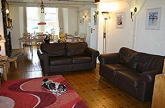 House Bed & Breakfast 4*